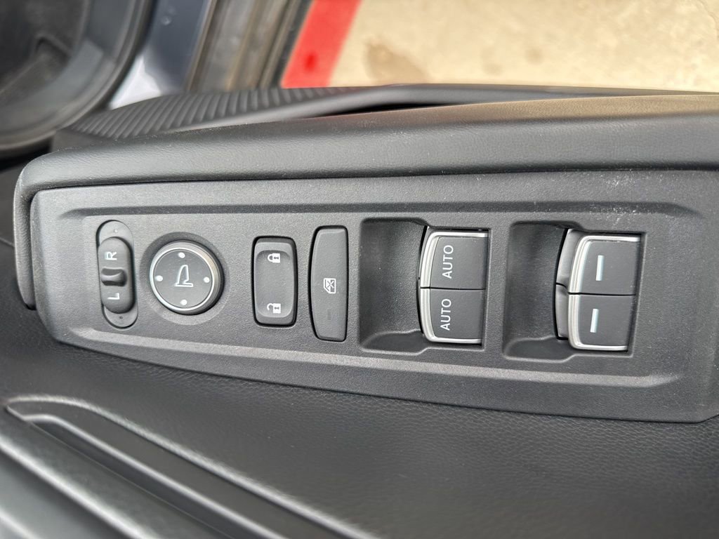 Used 2025 Honda Accord LX image 13