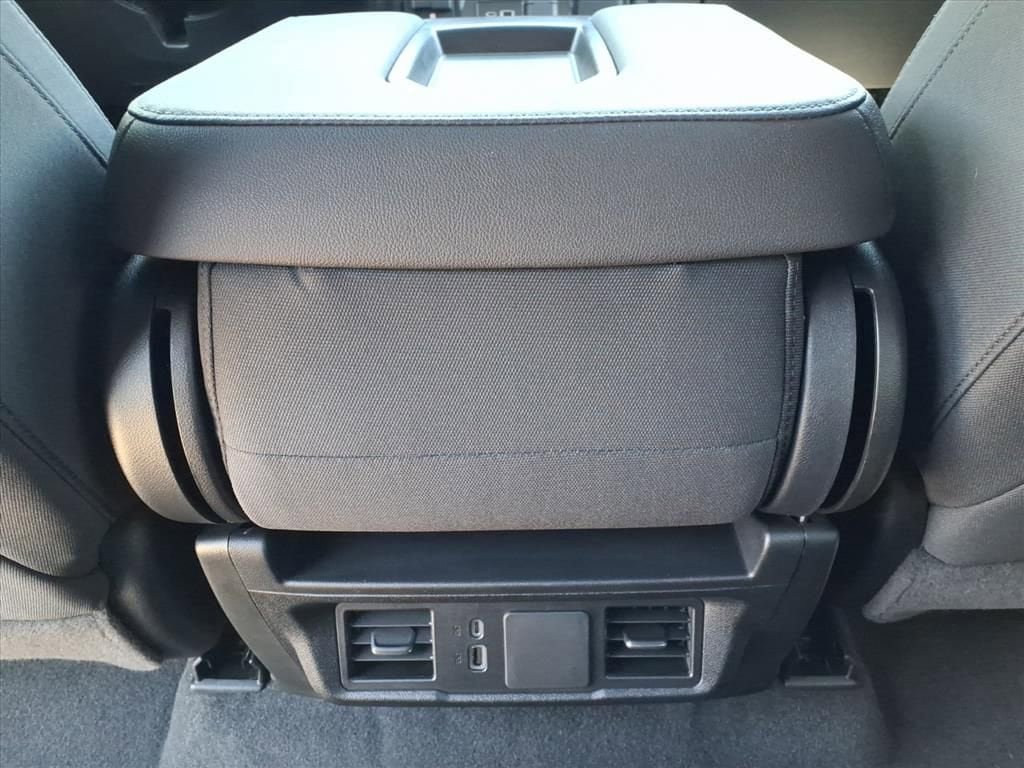 Used 2026 Chevrolet Silverado 1500 Custom RWD image 26