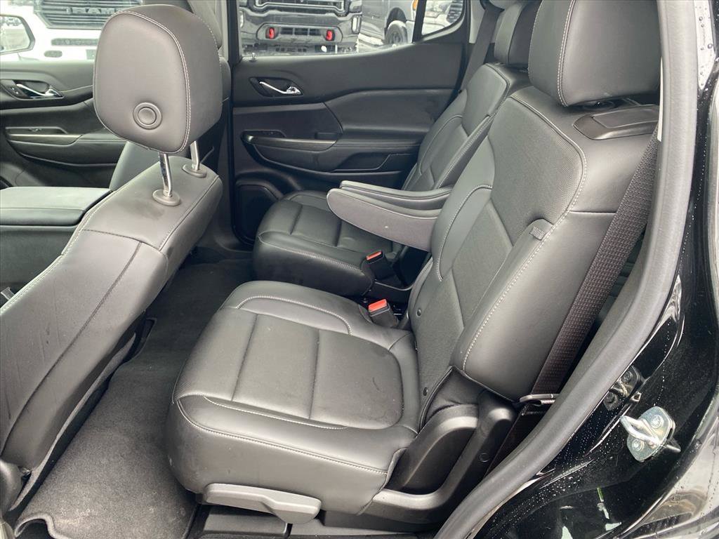 Used 2023 GMC Acadia SLT w/ Preferred Package image 24