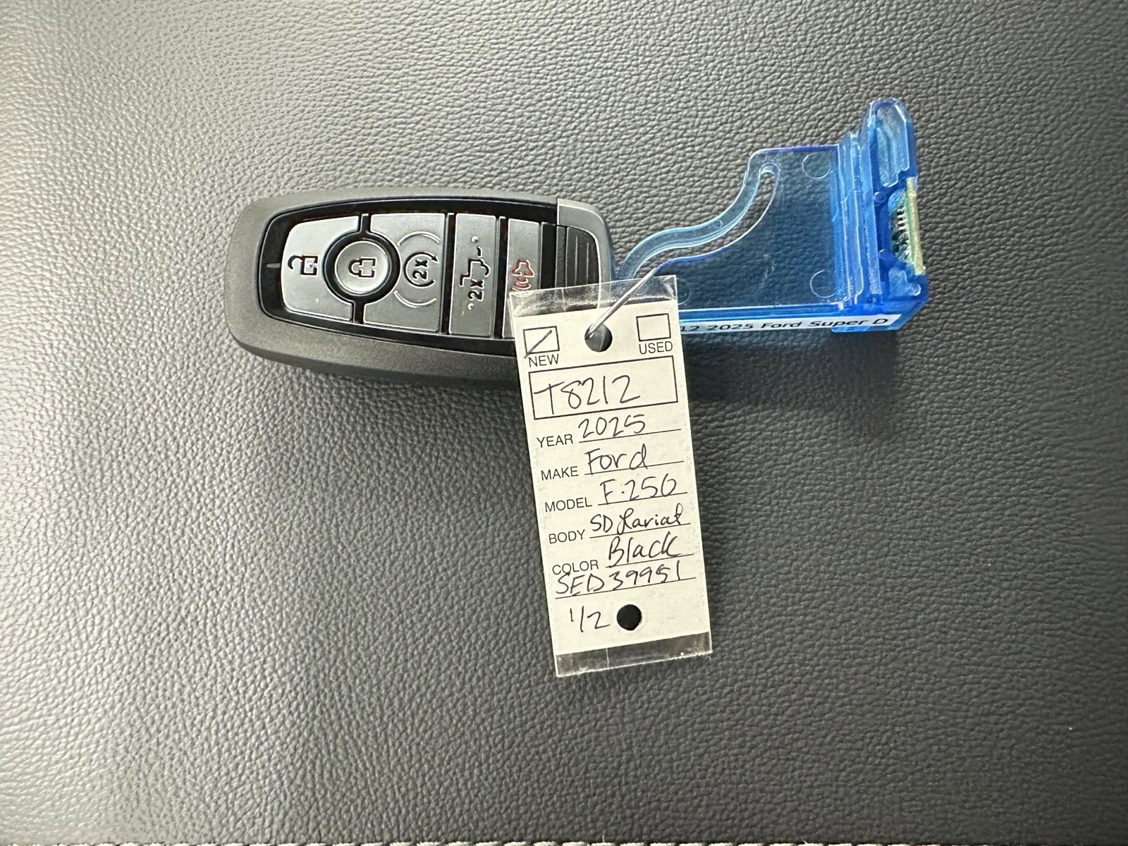 New 2025 Ford F250 Lariat w/ Lariat Ultimate Package image 32