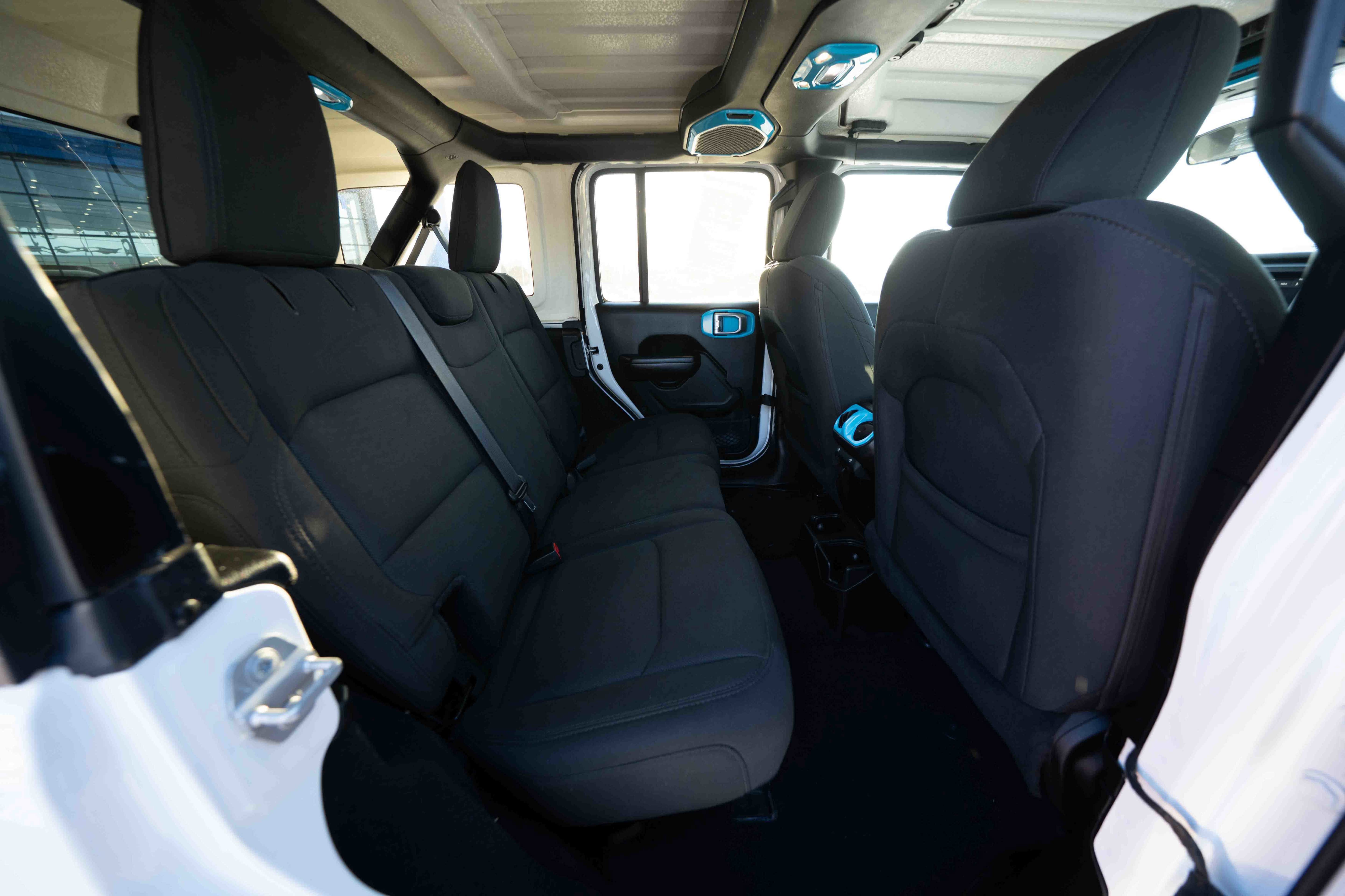 Used 2020 Jeep Wrangler Unlimited Sport S image 25