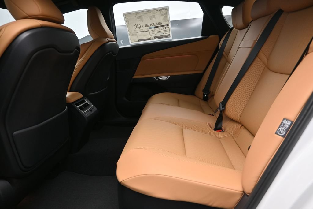 New 2026 Lexus ES 350e w/ Convenience Package FWD image 16