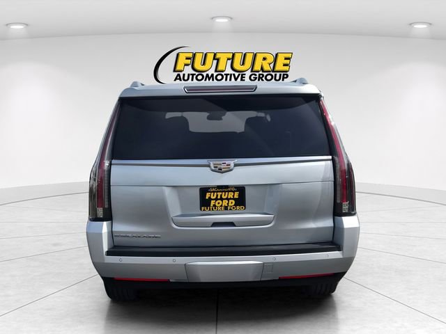Used 2019 Cadillac Escalade ESV Luxury image 5
