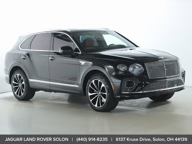 Used 2022 Bentley Bentayga image 11
