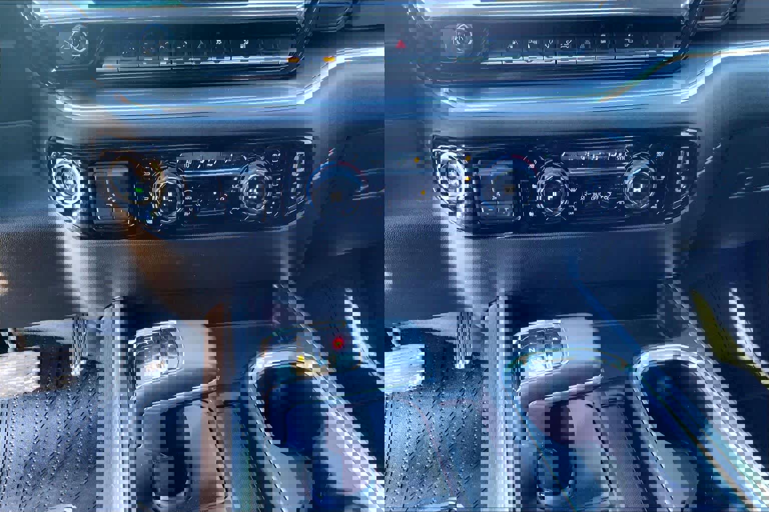 Certified 2023 Chevrolet Silverado 1500 High Country w/ High Country Premium Package image 31