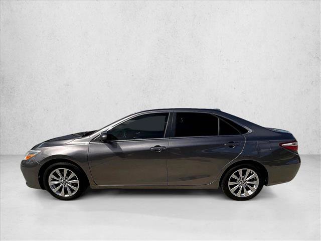 Used 2017 Toyota Camry XLE FWD image 4
