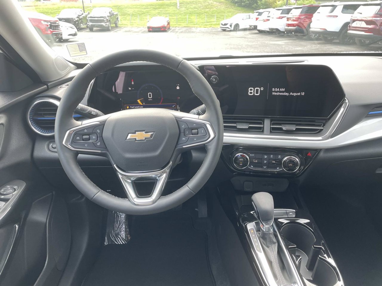 New 2026 Chevrolet Trax LT w/ LT Convenience Package FWD image 13