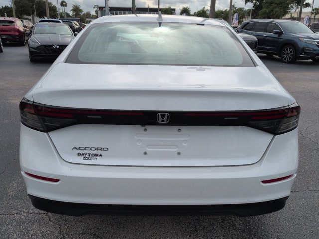 Used 2023 Honda Accord LX image 5