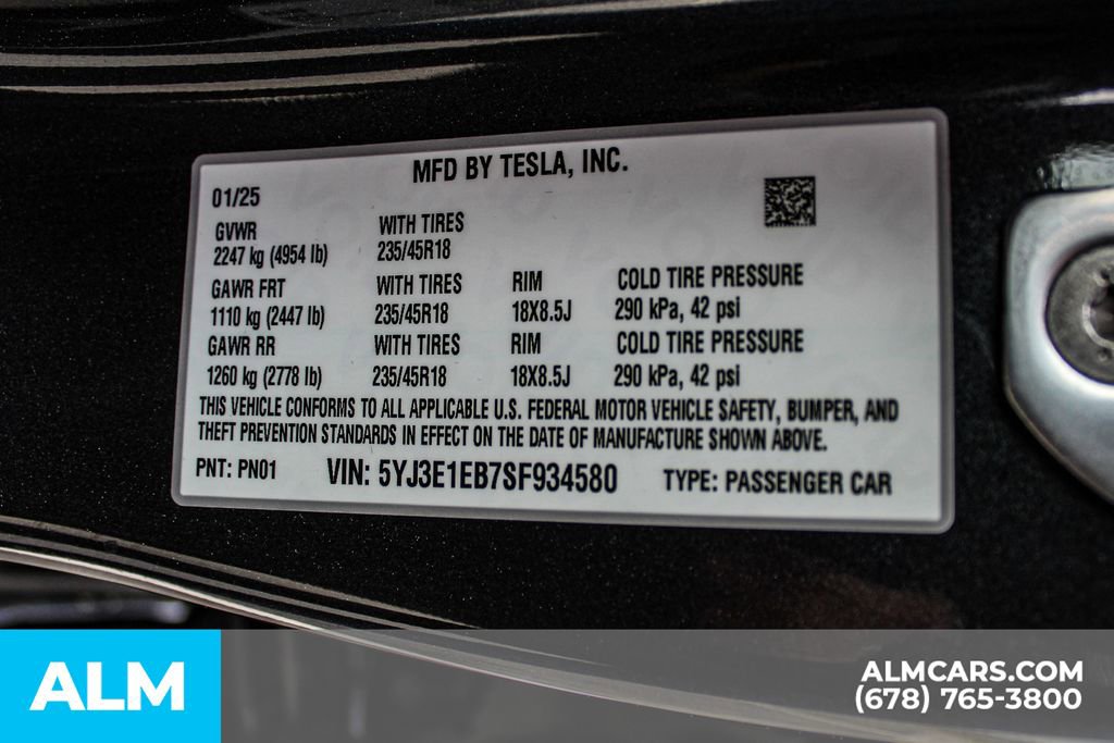 Used 2025 Tesla Model 3 Long Range AWD/4WD image 35