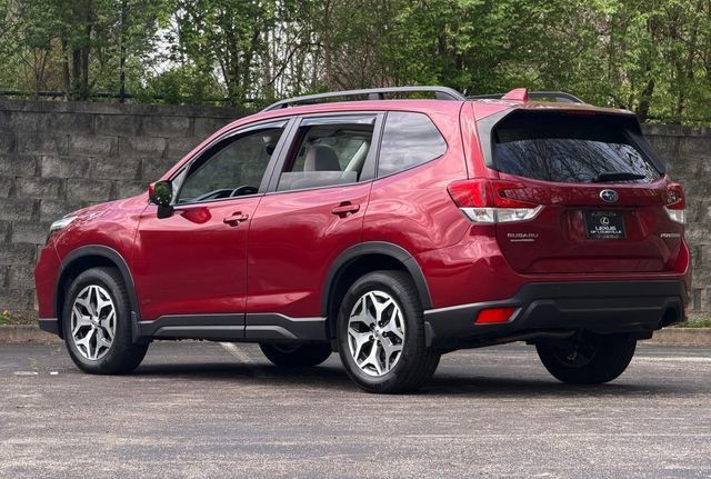 Used 2020 Subaru Forester Premium image 5