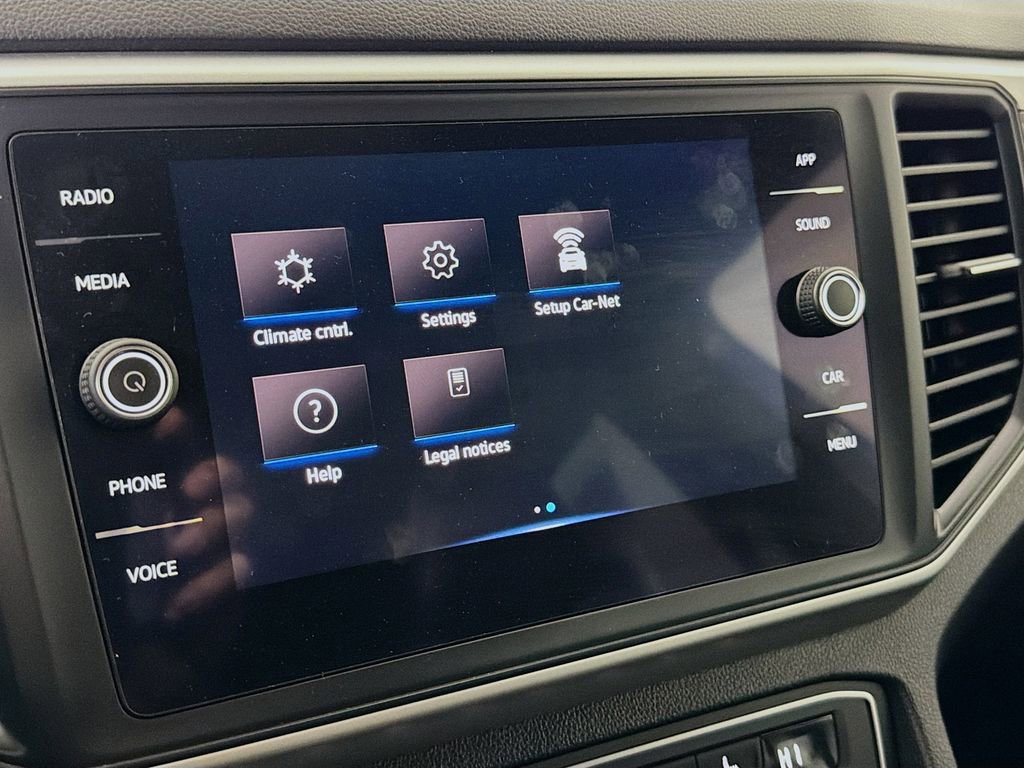 Used 2021 Volkswagen Atlas Cross Sport SE image 39