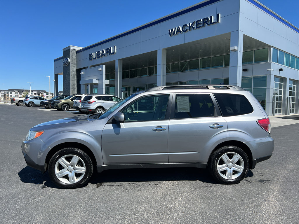 Used 2010 Subaru Forester 2.5X Premium AWD/4WD image 2