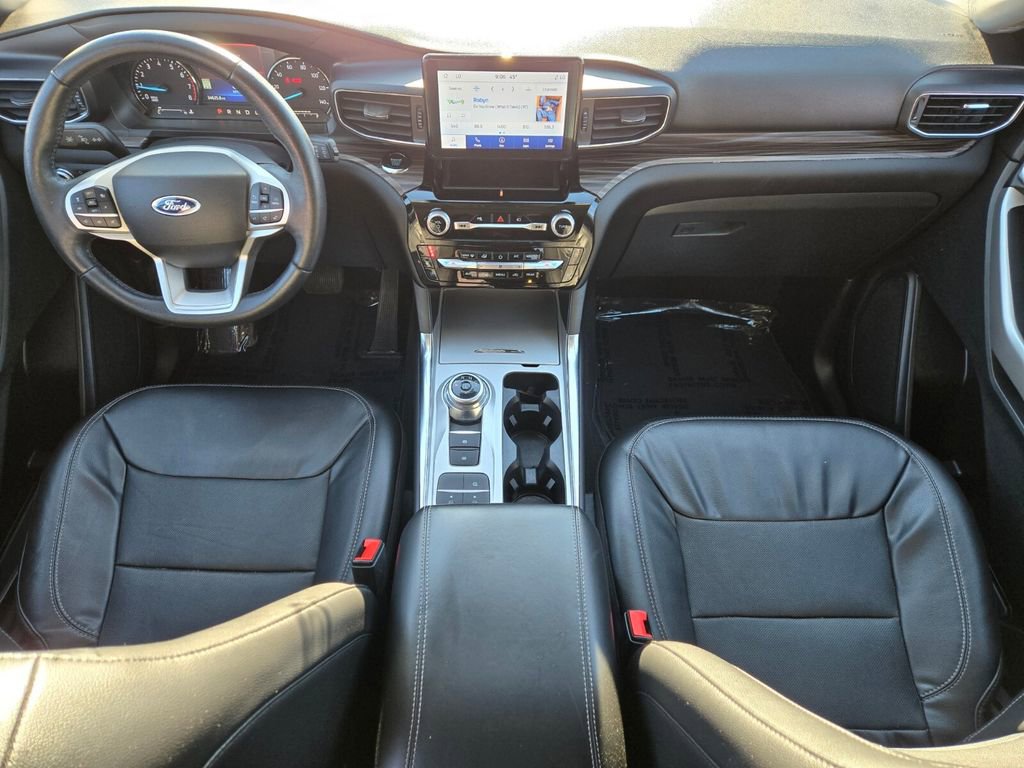 Used 2023 Ford Explorer Limited image 15