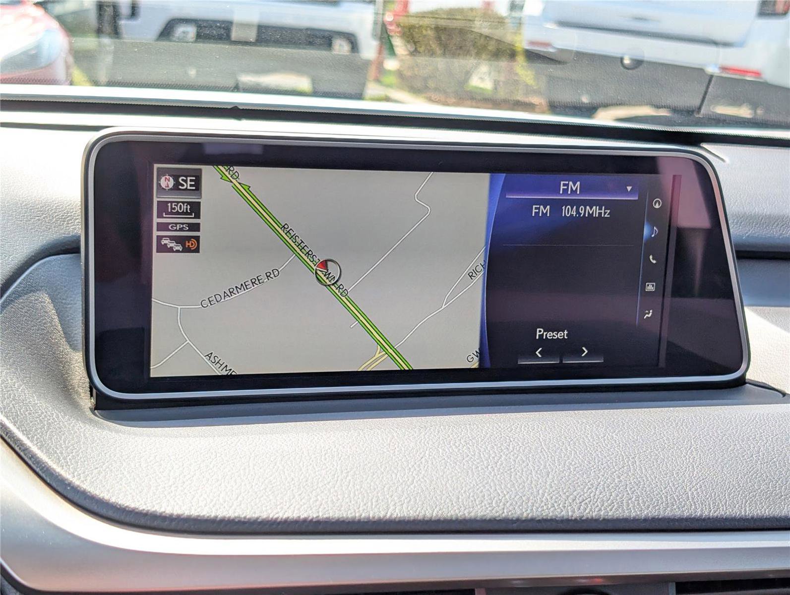 Used 2018 Lexus RX 350L image 32