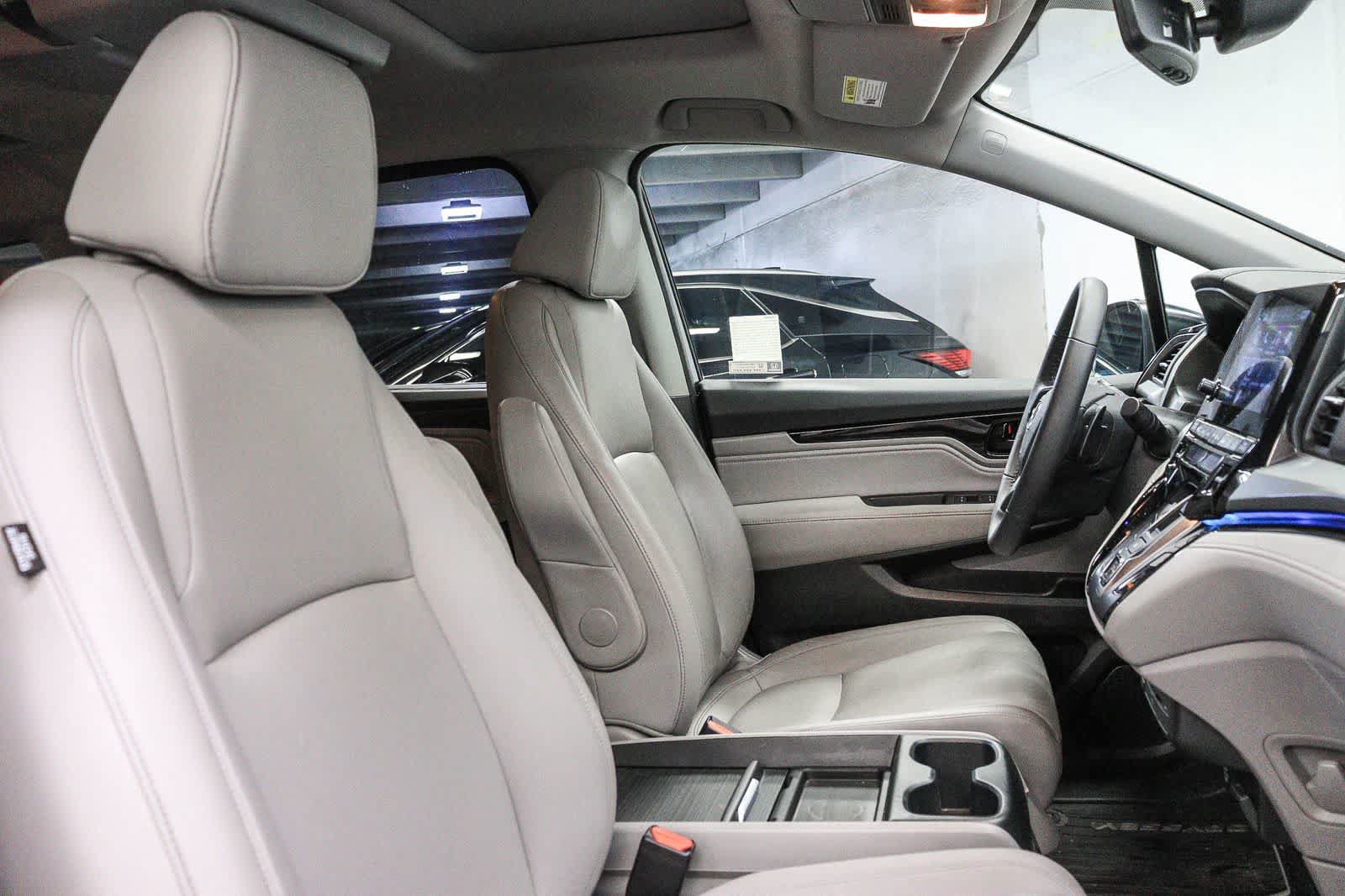Used 2024 Honda Odyssey Touring image 18