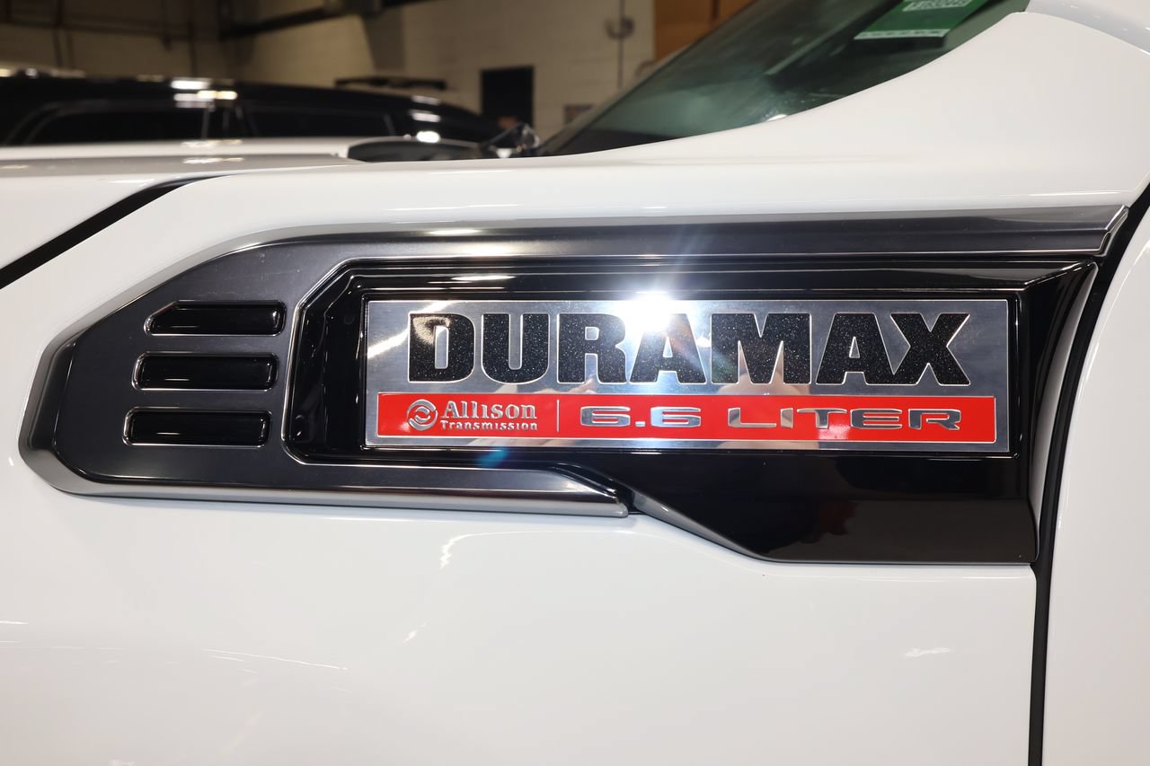 Used 2025 GMC Sierra 2500 AT4 w/ AT4 Premium Plus Package AWD/4WD image 36