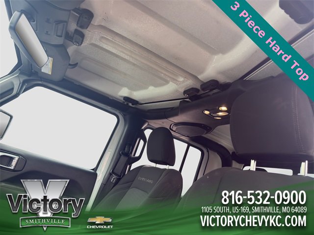 Used 2023 Jeep Gladiator Overland image 35