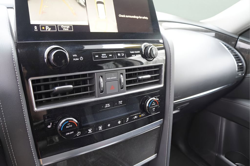 Used 2024 INFINITI QX80 Luxe image 28