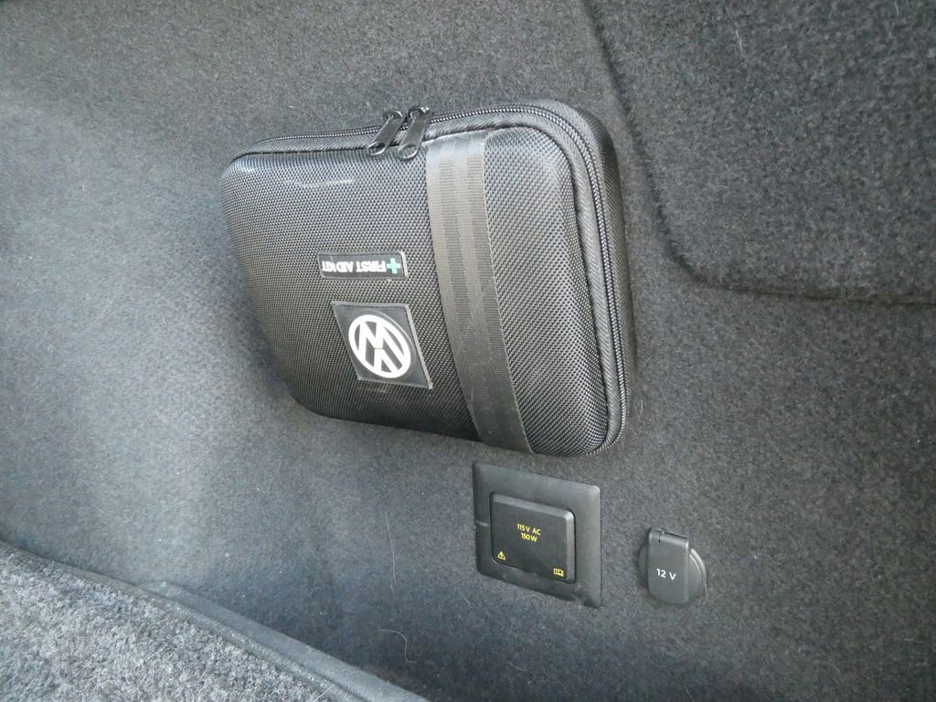 Used 2019 Volkswagen Golf Alltrack SE AWD/4WD image 17