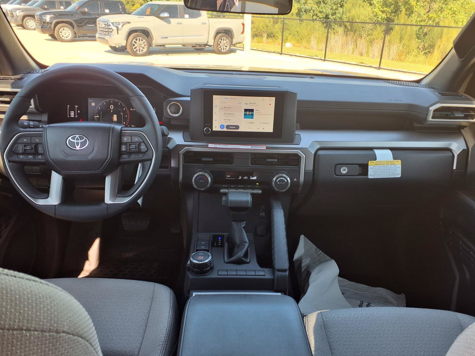 New 2026 Toyota 4Runner SR5 AWD/4WD image 11