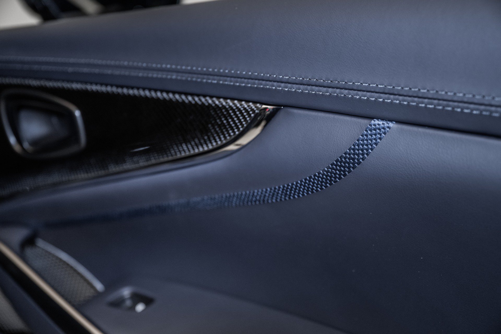 New 2025 Aston Martin DBX 707 AWD/4WD image 46