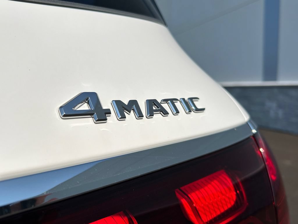 New 2026 Mercedes-Benz GLS 450 4MATIC image 33