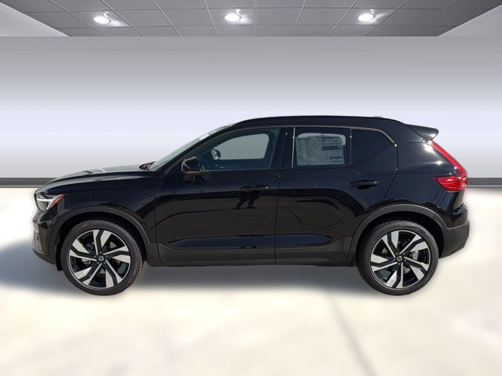 New 2026 Volvo XC40 B5 Ultra w/ Climate Package AWD/4WD image 2
