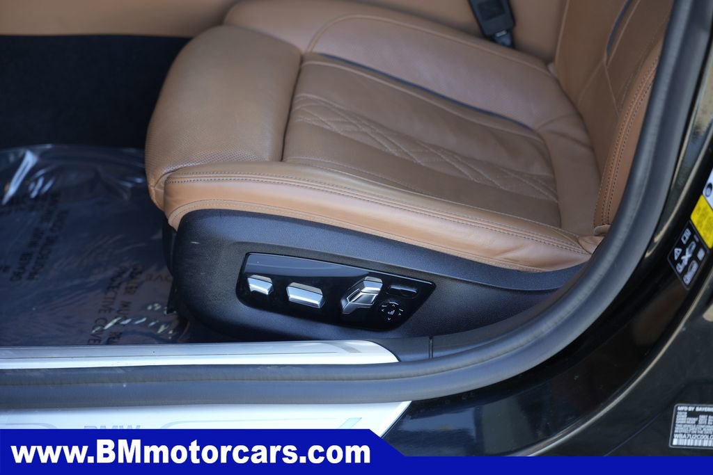 Used 2020 BMW 750i xDrive w/ Cold Weather Package AWD/4WD image 21