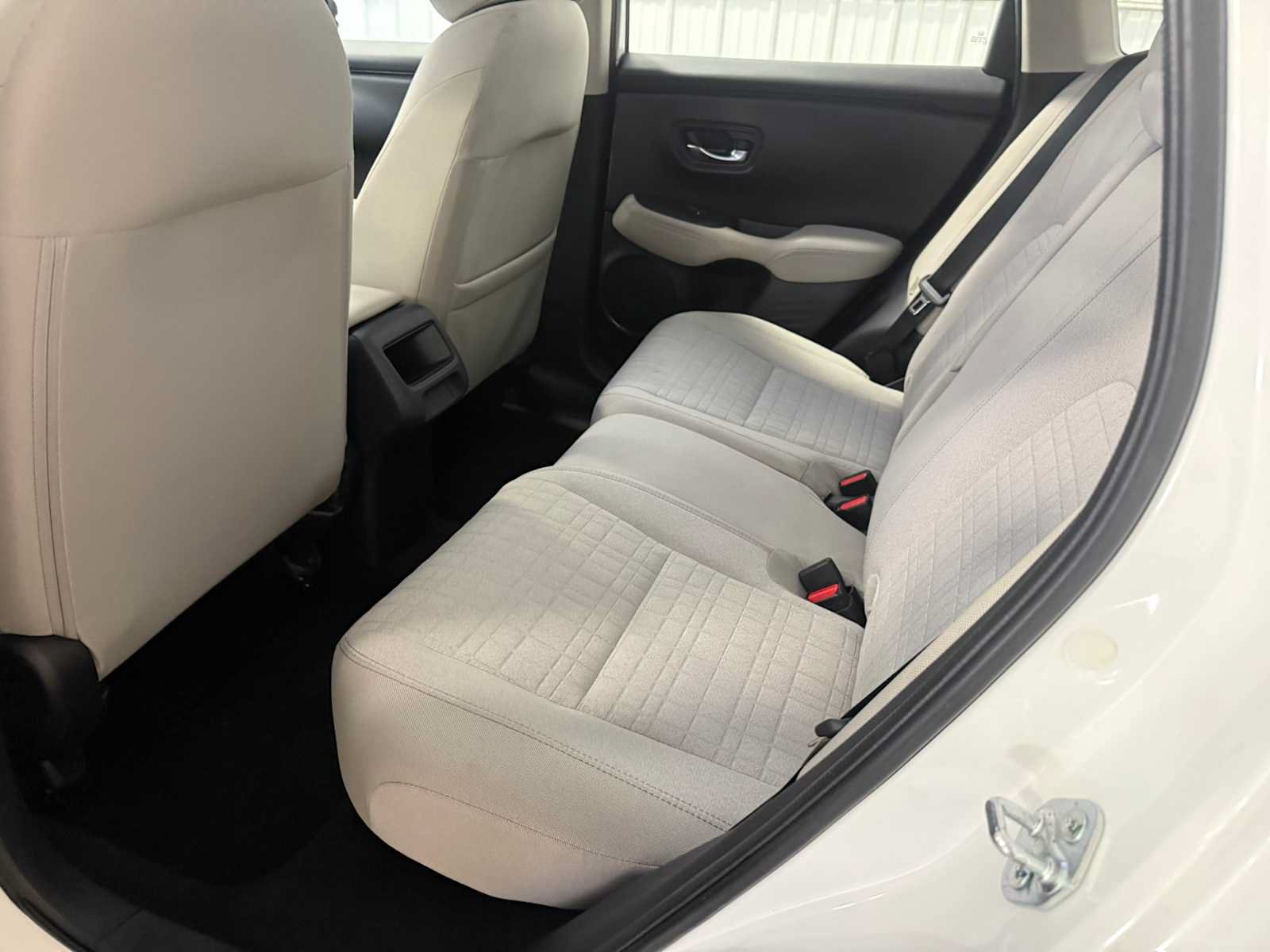 Used 2023 Honda HR-V LX image 22