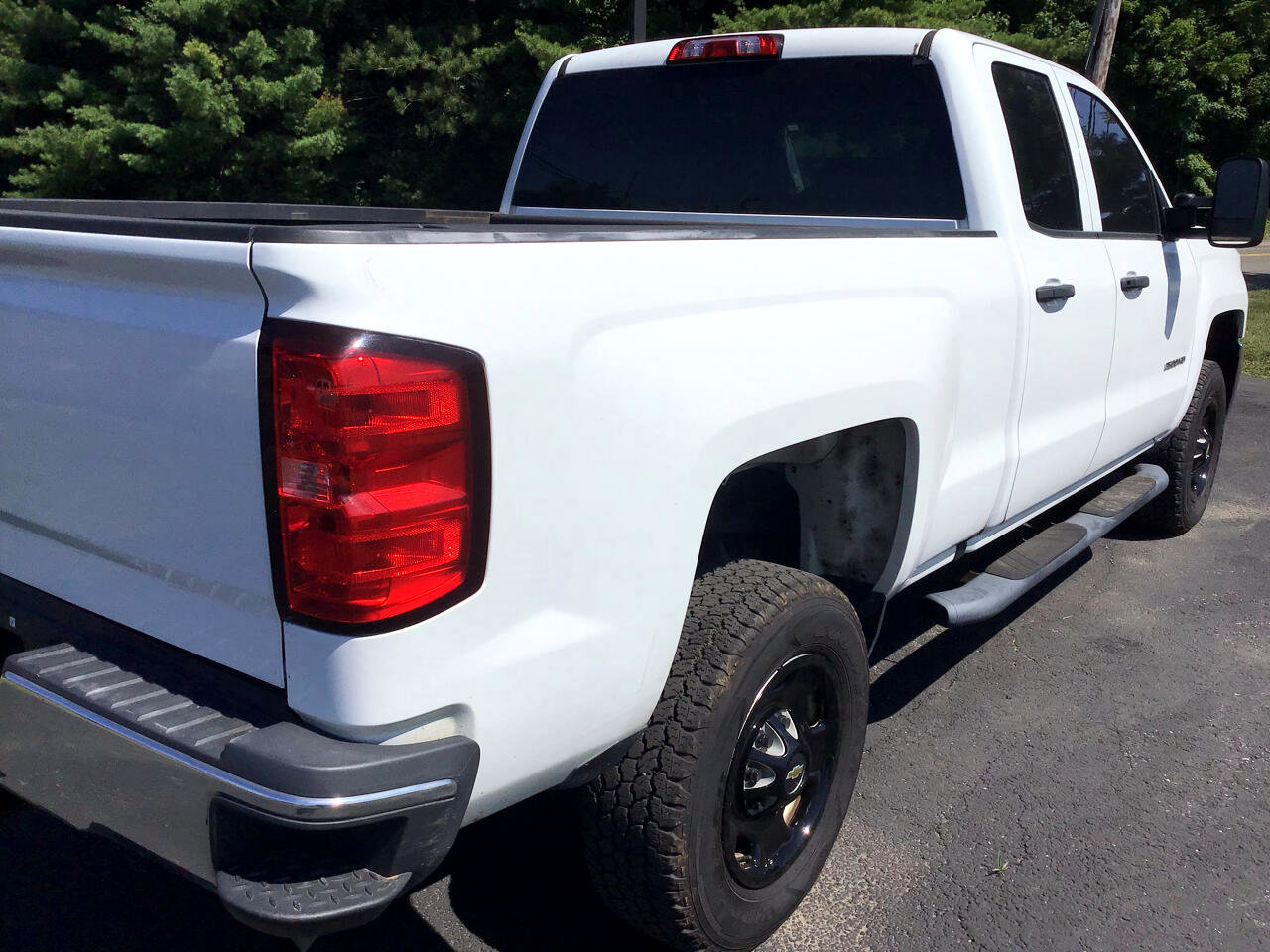 Used 2019 Chevrolet Silverado 2500 W/T w/ Snow Plow Prep Package image 16