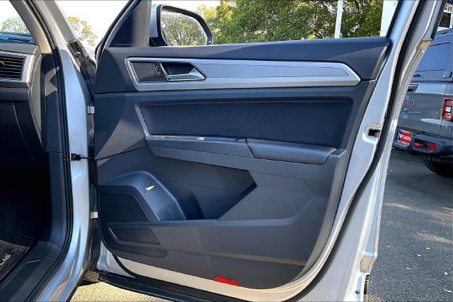Used 2018 Volkswagen Atlas S FWD image 23