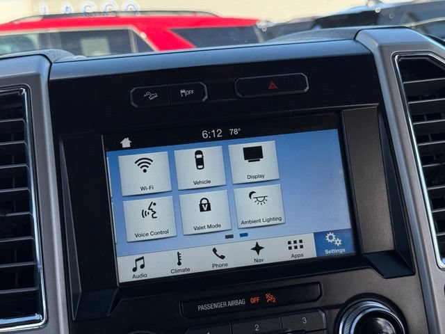 Used 2016 Ford F150 Lariat w/ Equipment Group 502A Luxury AWD/4WD image 22