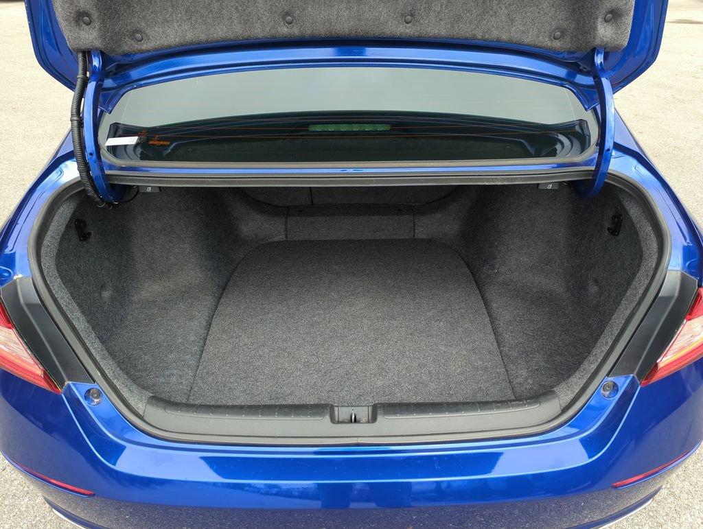 Used 2020 Honda Accord Sport image 29