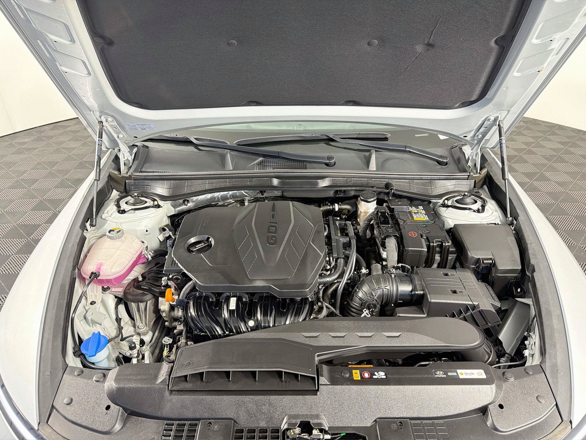 Used 2025 Hyundai Sonata SEL FWD image 34