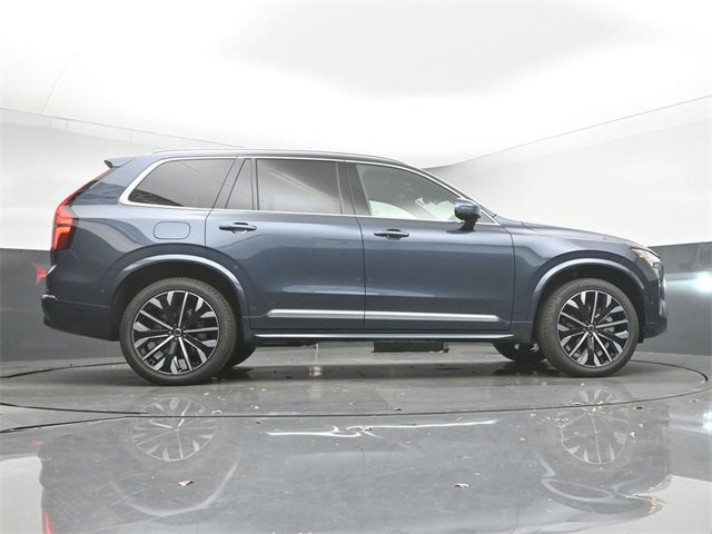 New 2026 Volvo XC90 B6 Plus w/ Protection Package Premier image 45