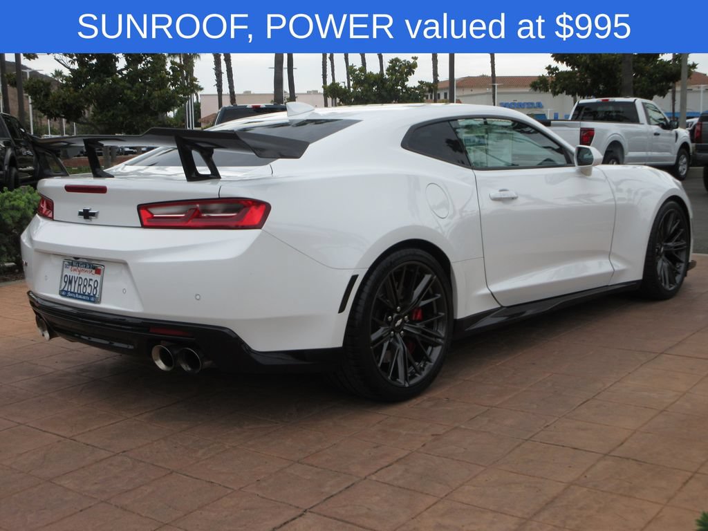 Used 2018 Chevrolet Camaro ZL1 RWD image 4