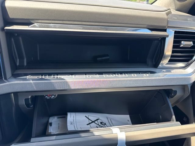 New 2026 Ford F250 Platinum w/ Platinum Plus Package AWD/4WD image 44