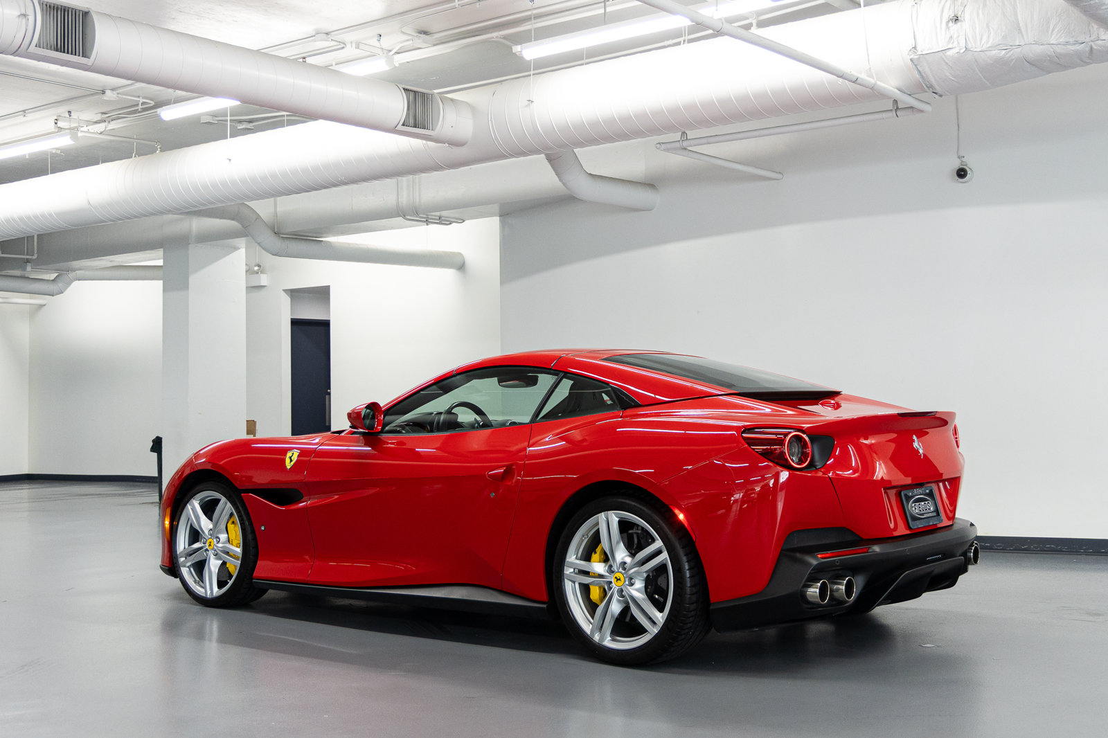 Used 2020 Ferrari Portofino RWD image 12