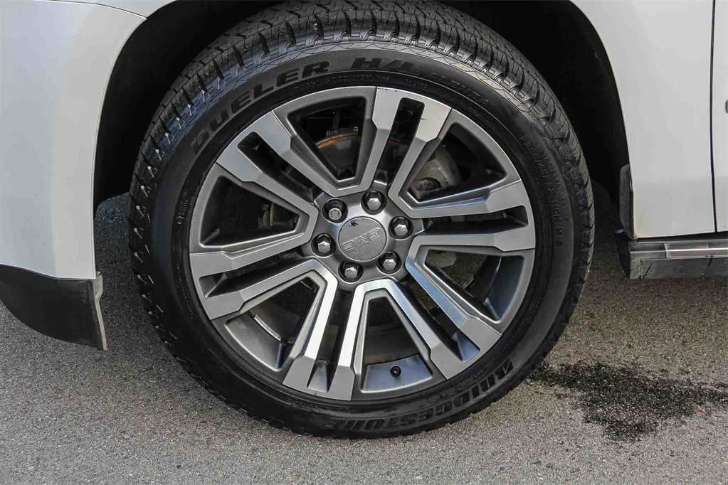 Used 2020 GMC Yukon Denali w/ Open Road Package image 7
