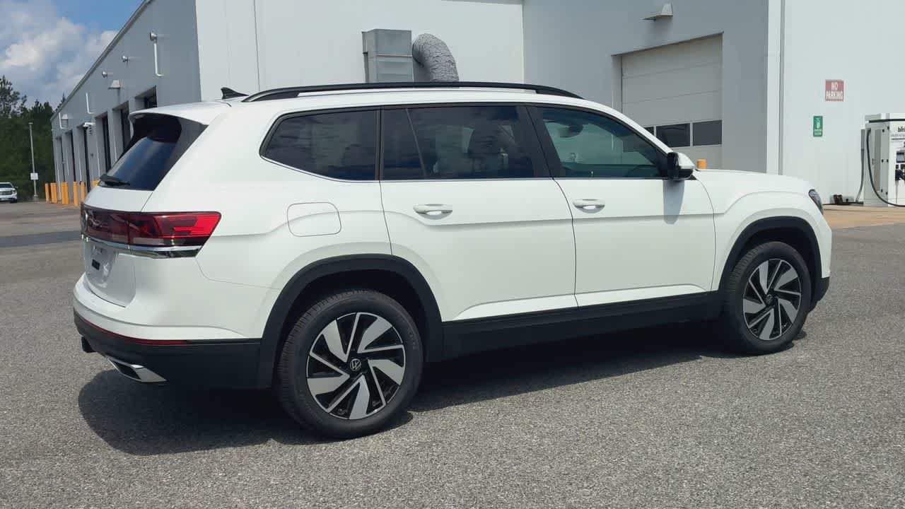 Used 2026 Volkswagen Atlas SE FWD image 9