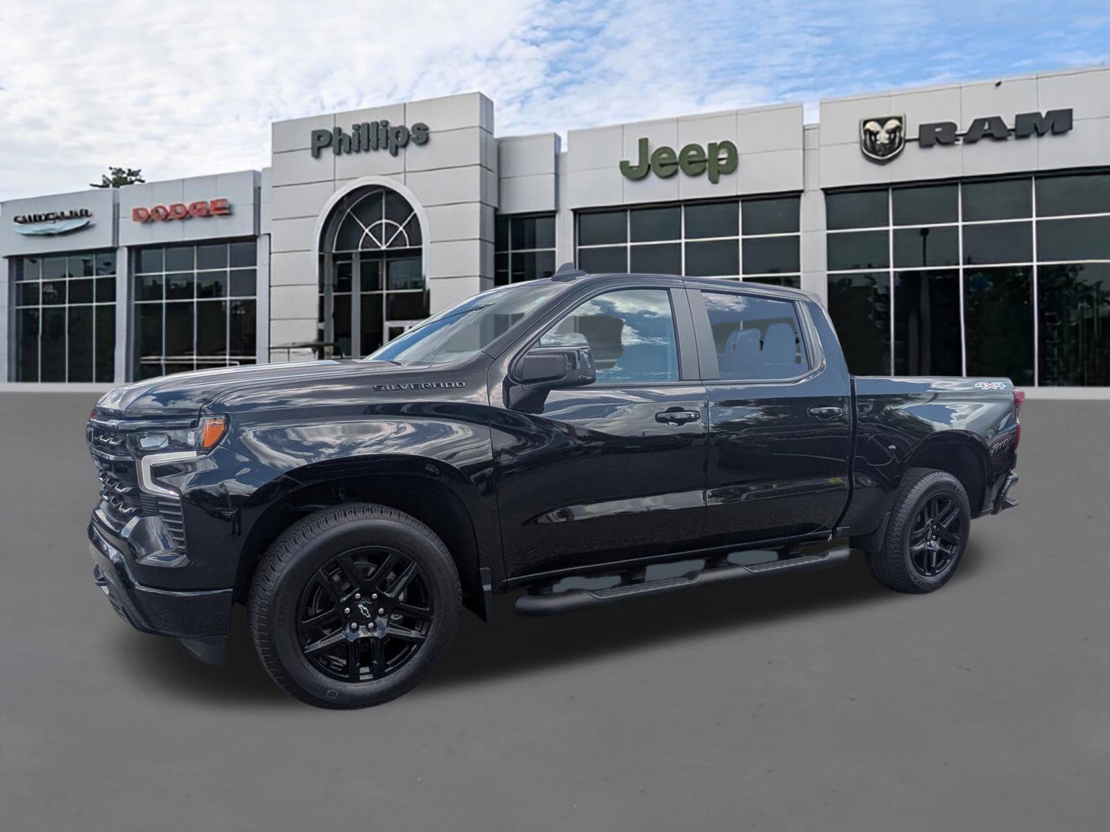 Used 2024 Chevrolet Silverado 1500 RST w/ Rally Edition AWD/4WD image 8