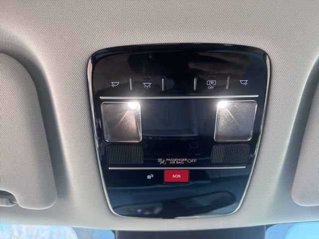 Used 2025 Hyundai Santa Fe SEL image 32