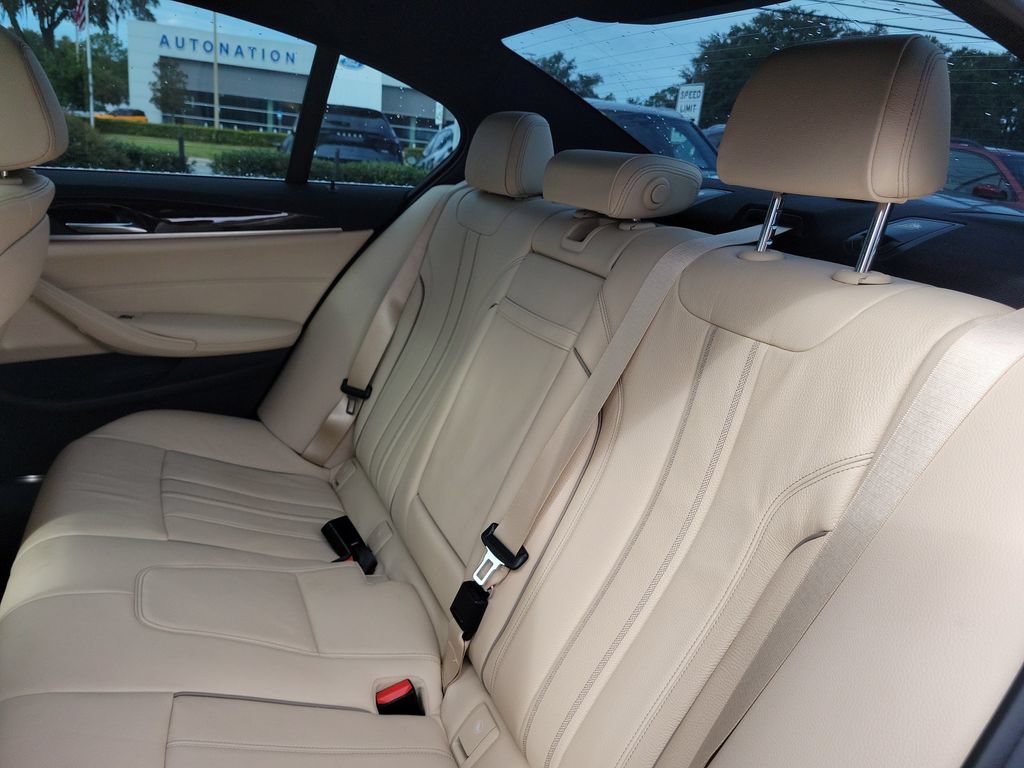 Used 2018 BMW 530i RWD image 18