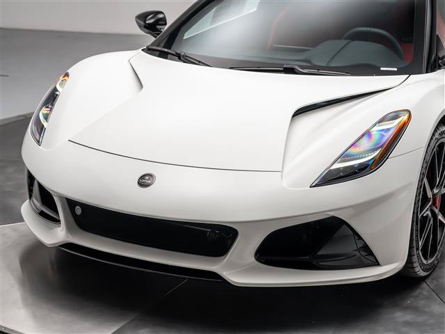 Used 2025 Lotus Emira RWD image 9