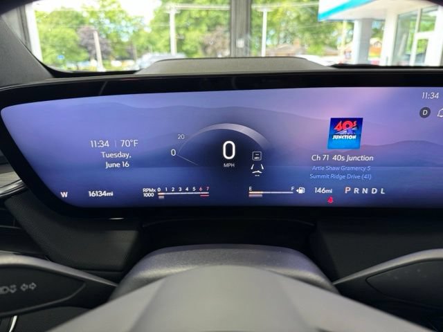 Used 2025 Buick Enclave Preferred FWD image 21