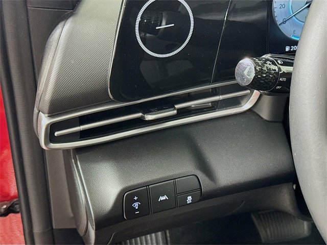 Used 2021 Hyundai Elantra SEL w/ Convenience + Premium Package image 28