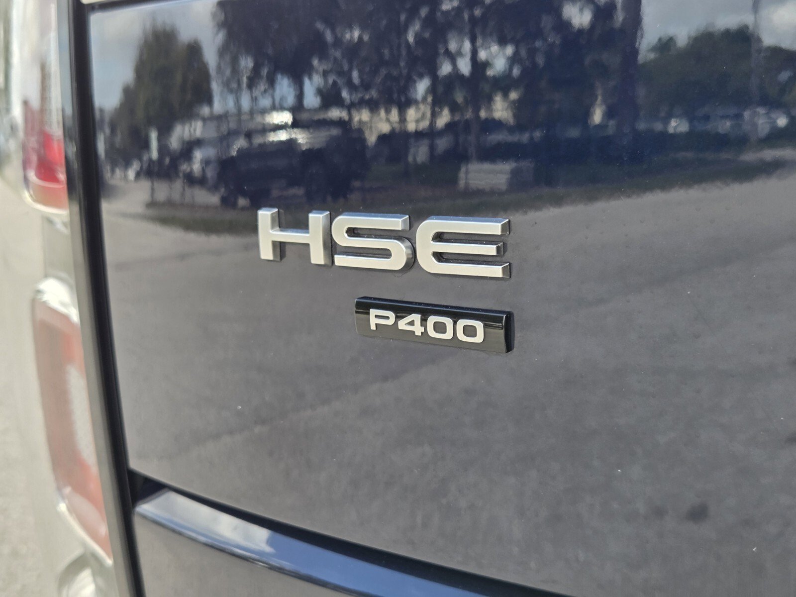 Used 2020 Land Rover Range Rover HSE image 10