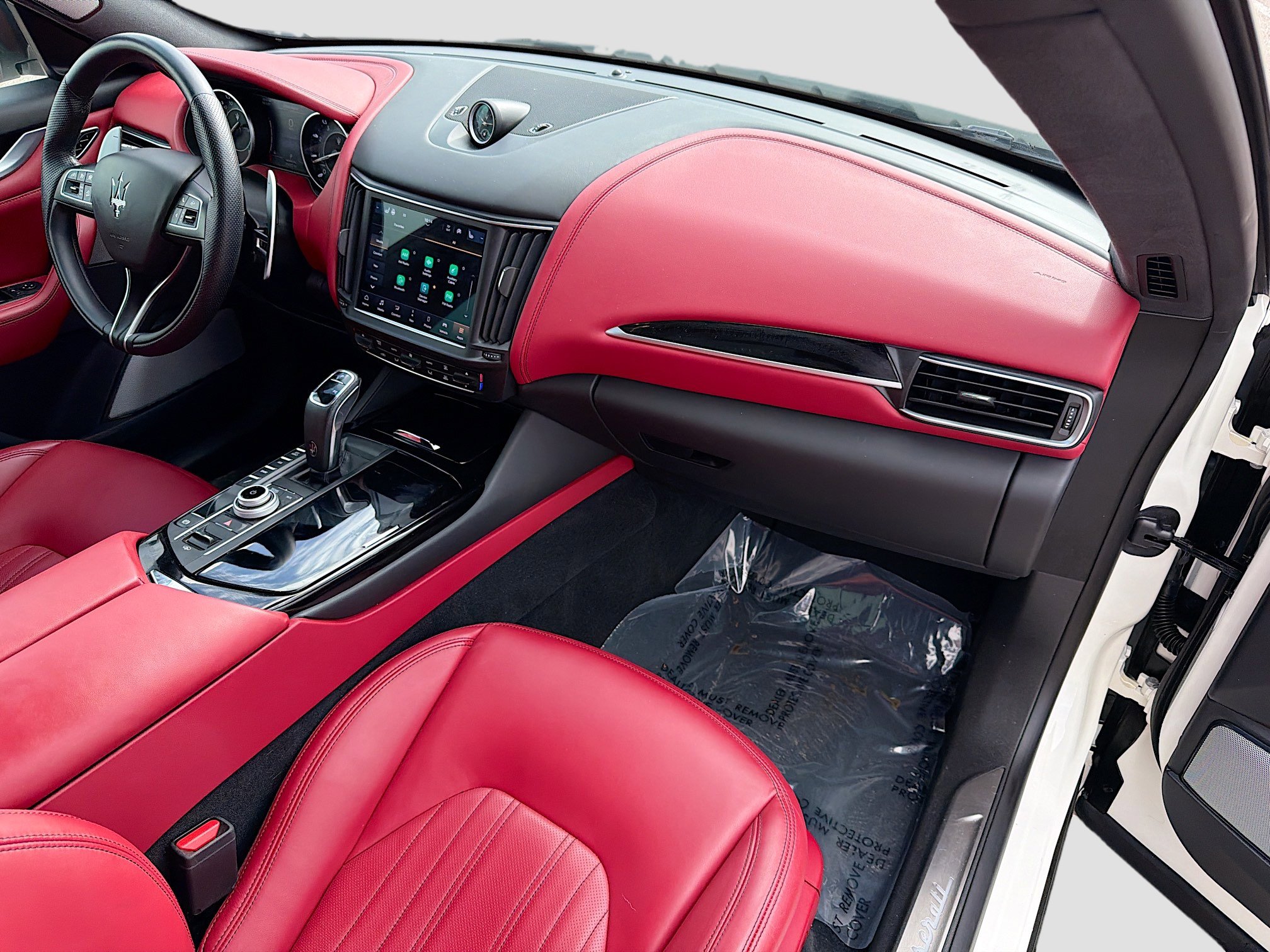 Certified 2023 Maserati Levante Modena image 14