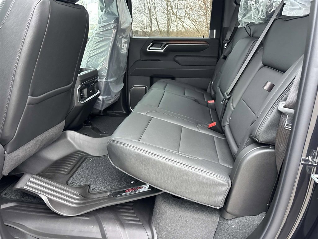 New 2026 GMC Sierra 3500 Denali w/ Denali Reserve Package image 5