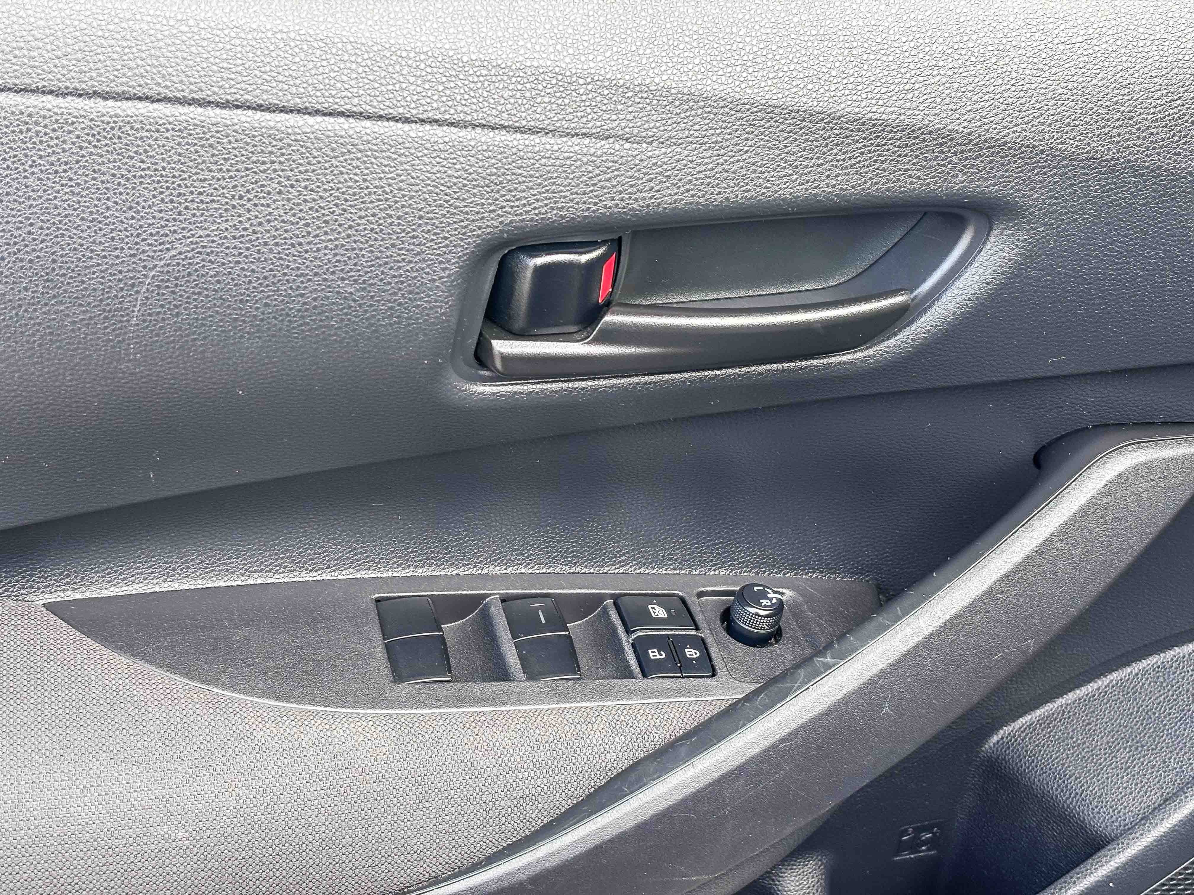 Certified 2025 Toyota Corolla LE image 22